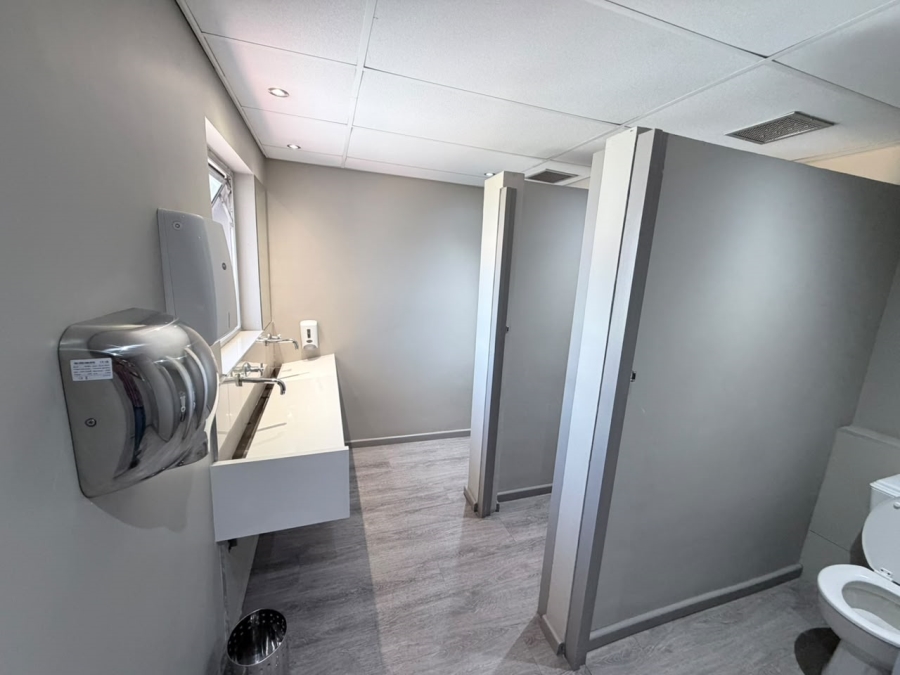 To Let Commercial Property for Rent in Tyger Valley Western Cape